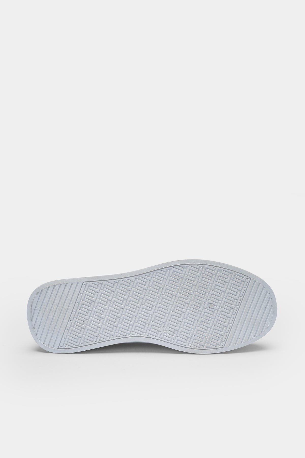 Canvas Pulse ladies imported sneaker 11